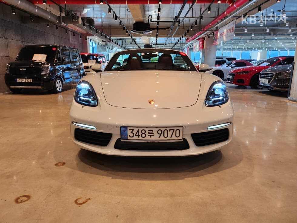 Porsche 718 박스터2.0 - 2