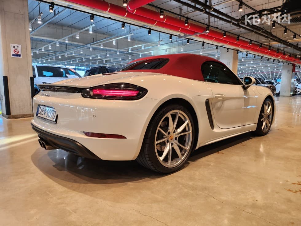 Porsche 718 박스터2.0 - 5