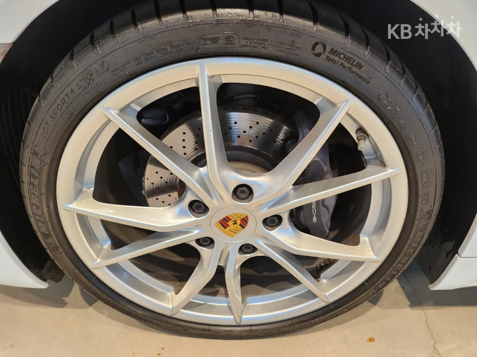 Porsche 718 박스터2.0 - 24