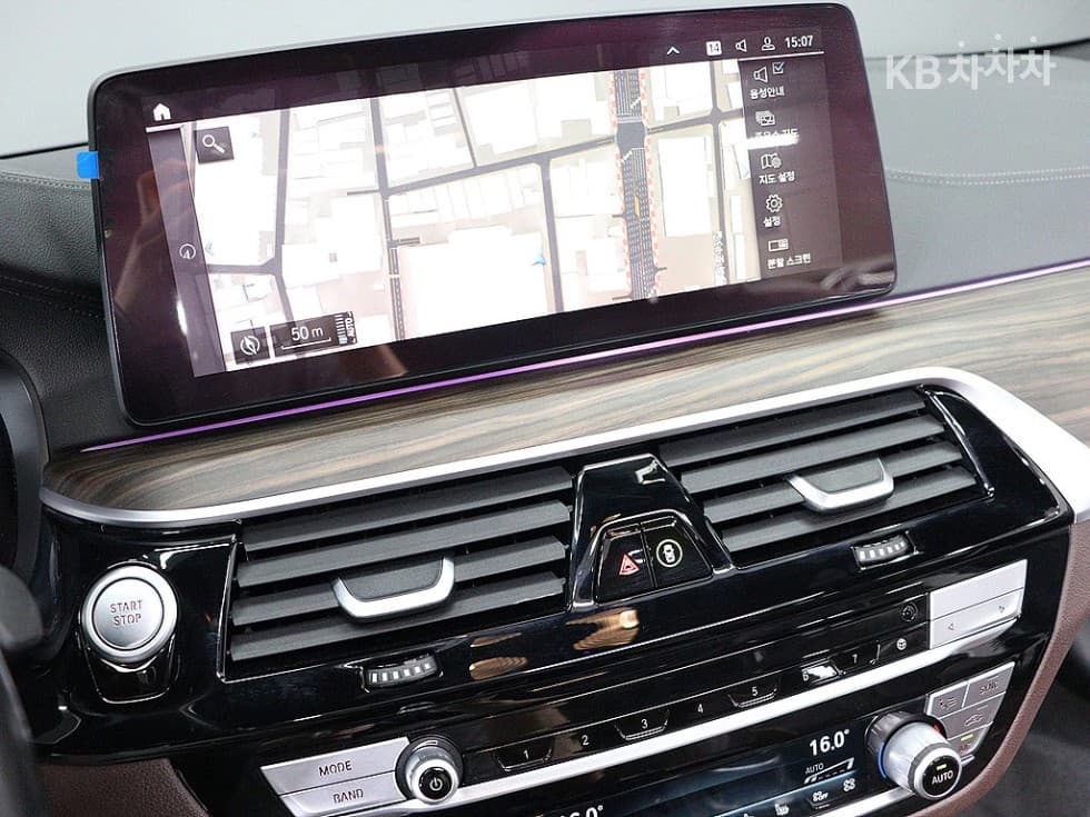 BMW 올Нов5 Серия (G30)530e M Sport - 8