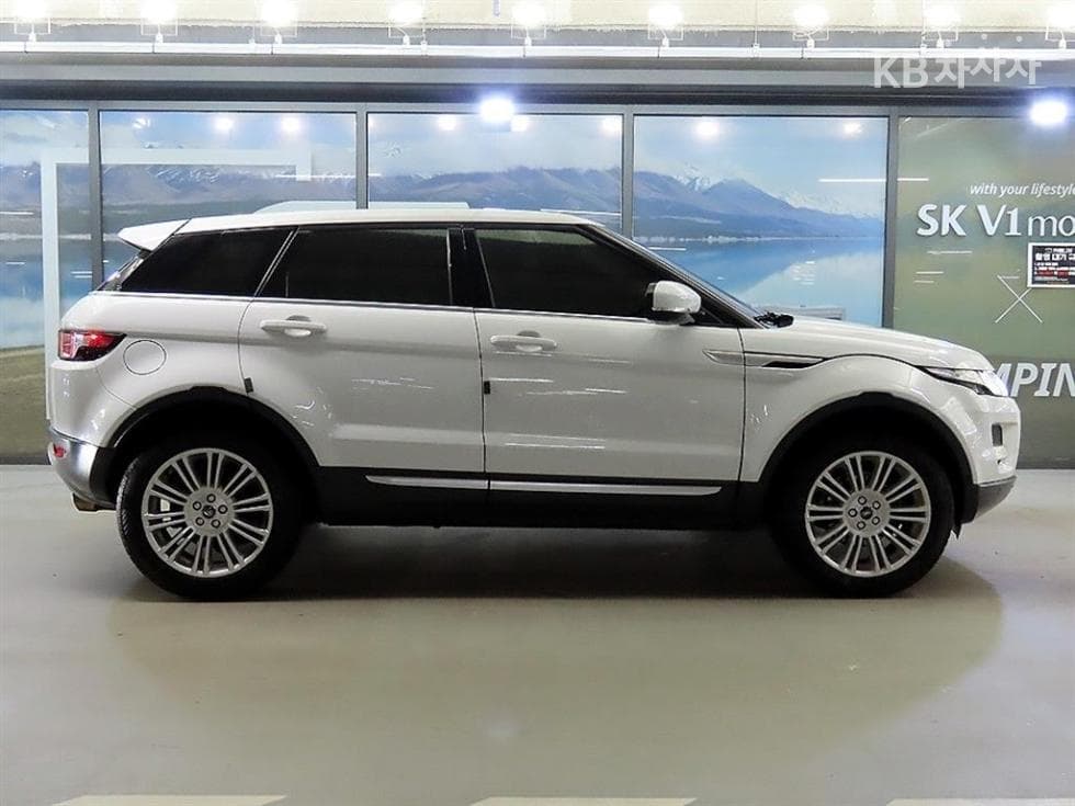 Land Rover Range Rover Evoque5-door 2.2 SD4 Prestige - 3