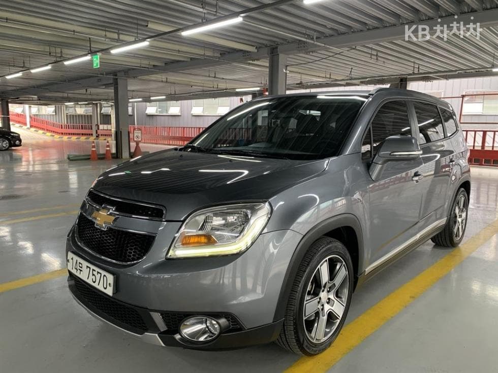 Джи Ем Корея Chevrolet Orlando 플레티넘패키지 - Image 1