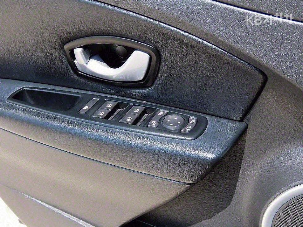 Рено Корея SM3 Z.E.RE - 11