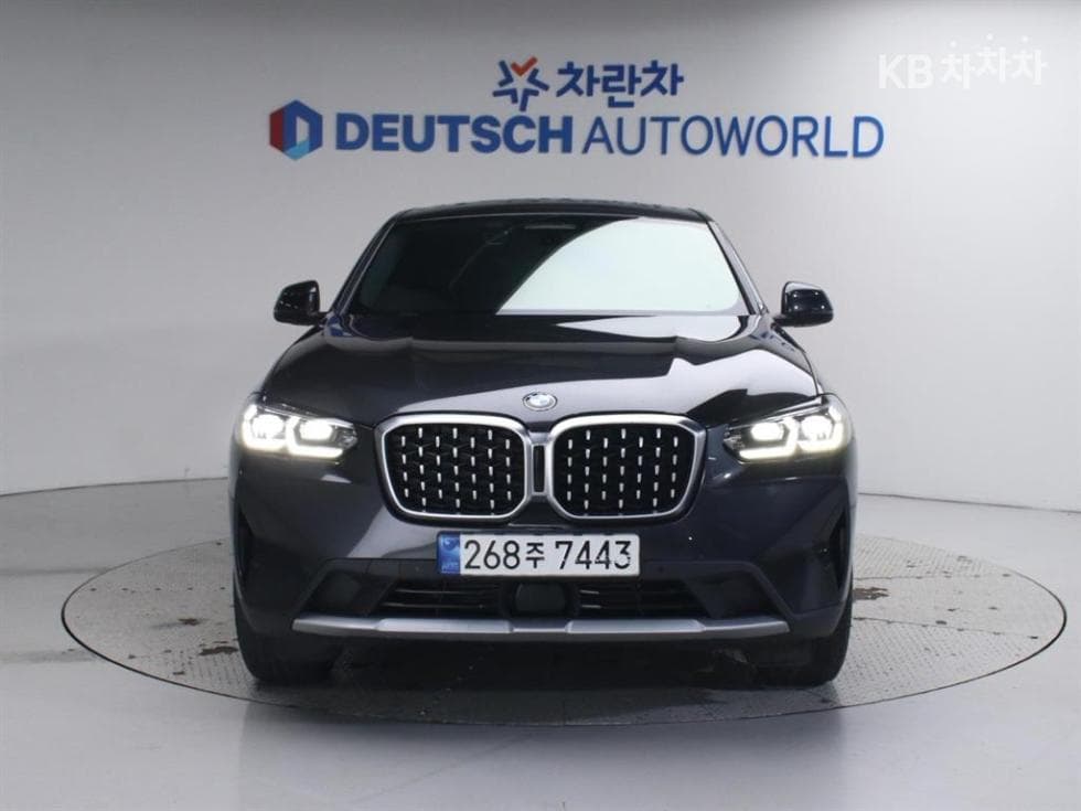 BMW New X4 (G02)xDrive 20i xLine - 3