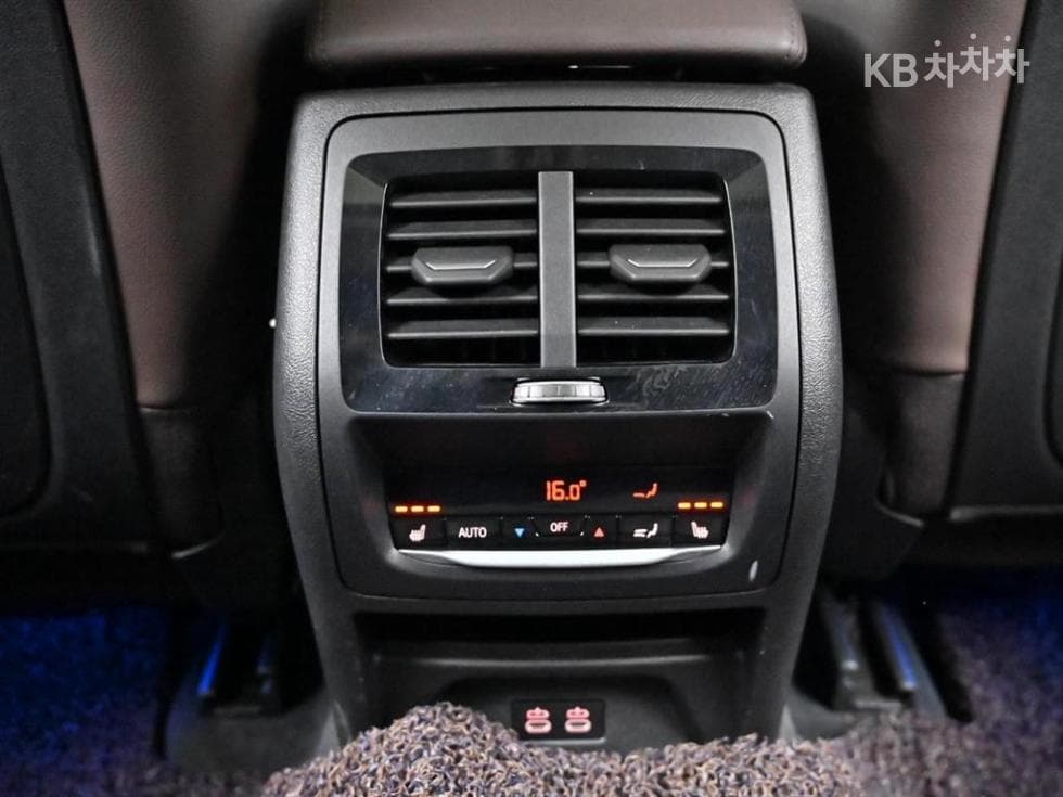 BMW New X4 (G02)xDrive 20i xLine - 15