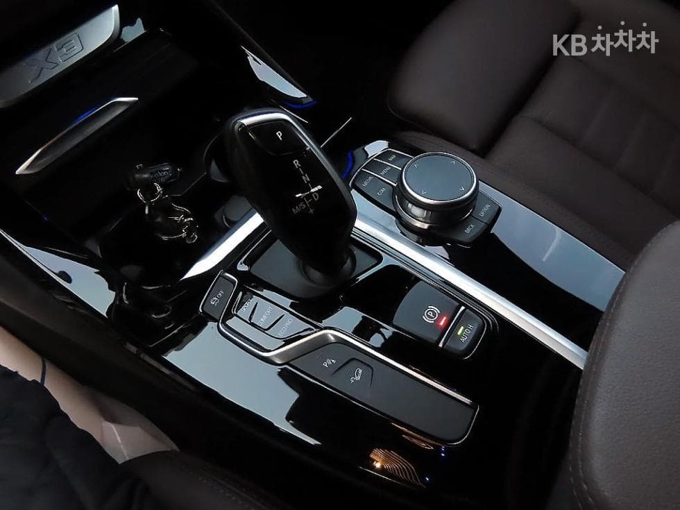 BMW X3 (G01)xDrive 20i M Sport - 11