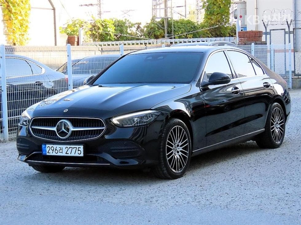 Mercedes-Benz C-Клас 6세대(W206) C200 Avantgarde - Image 1