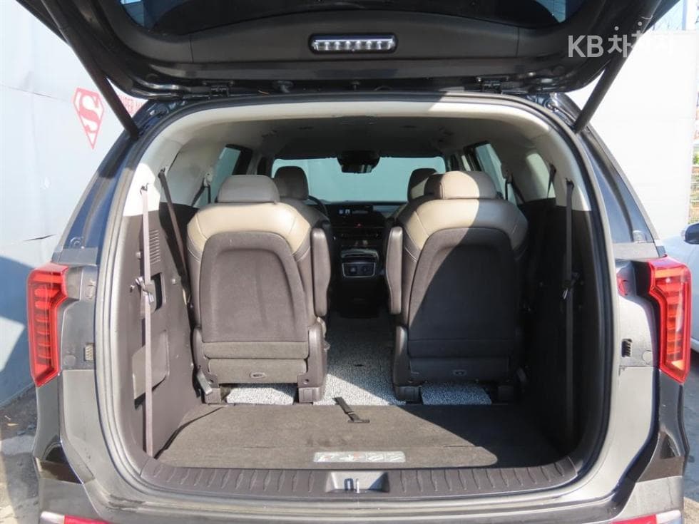 Киа The New (фейслифт) Канивал Хибрид 4-то поколение1.6 HEV 9-местен Gravity - 5