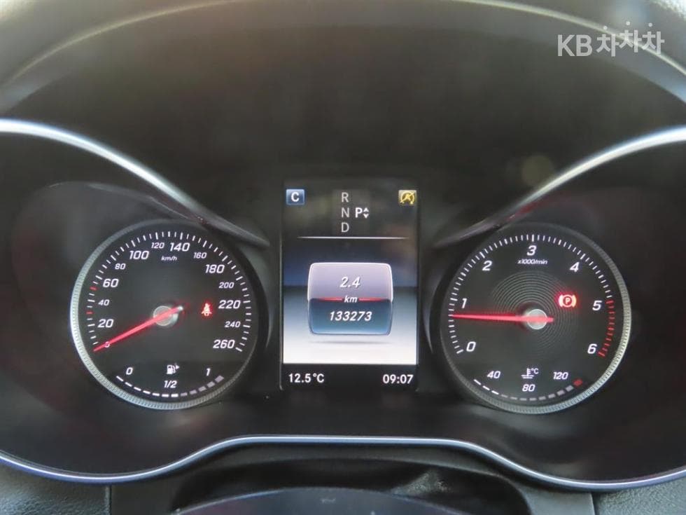 Mercedes-Benz The New (фейслифт) C-КласC220 d 4Matic W205 - 7