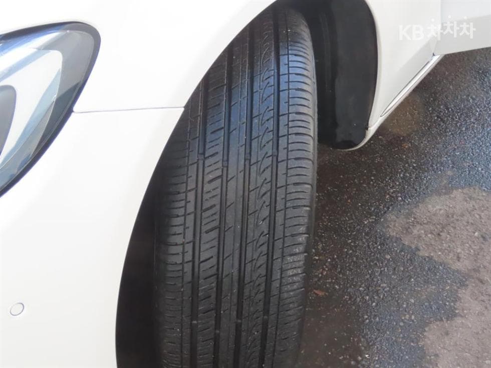 Mercedes-Benz The New (фейслифт) C-КласC220 d 4Matic W205 - 20