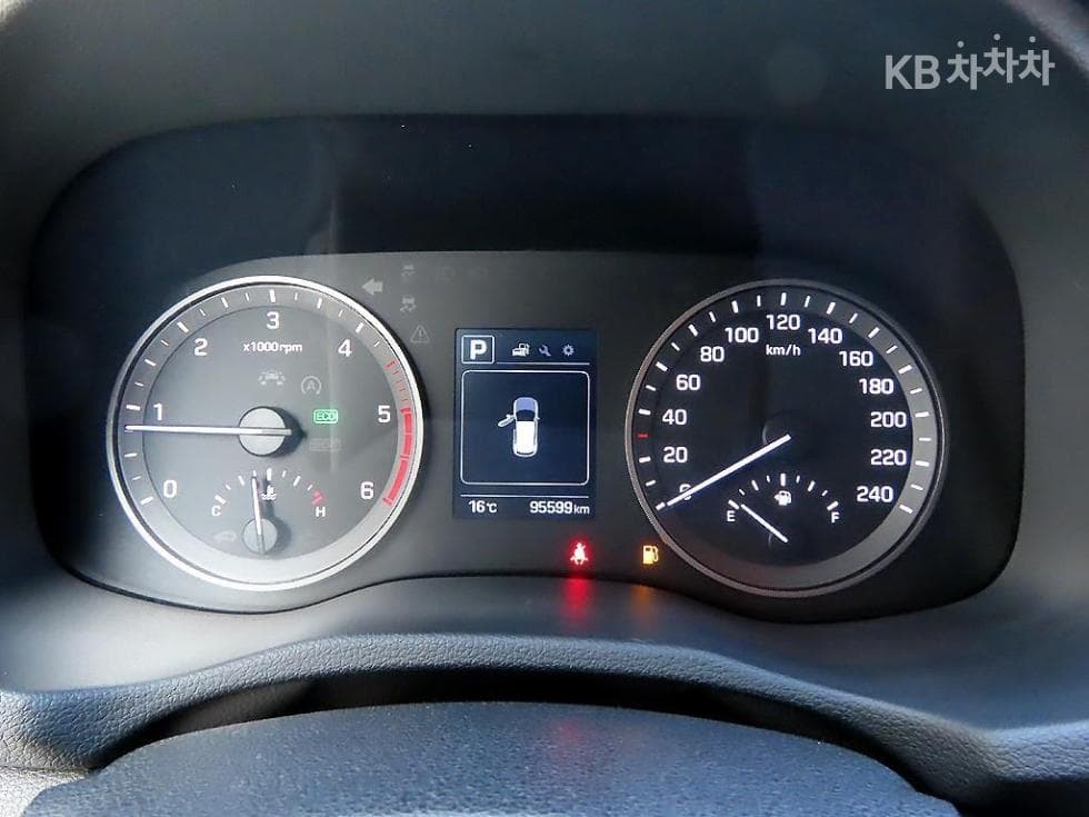 Хюндай All New ТуксонДизел(e-VGT UⅡ)1.7 2WD Смарт - 9