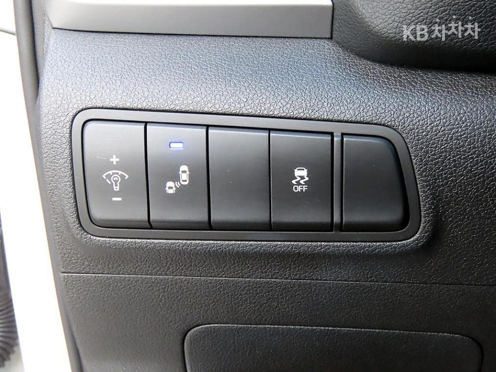 Хюндай All New ТуксонДизел(e-VGT UⅡ)1.7 2WD Смарт - 12