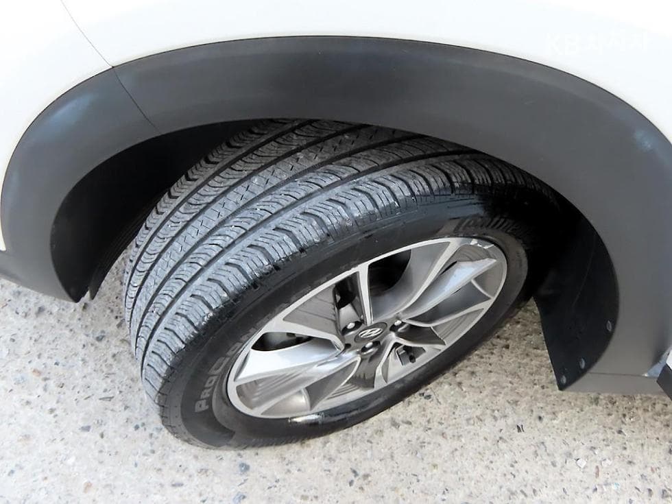 Хюндай All New ТуксонДизел(e-VGT UⅡ)1.7 2WD Смарт - 18