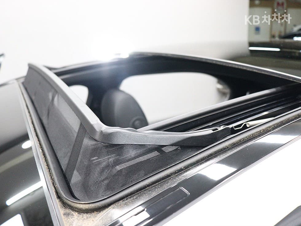 Mercedes-Benz E-Клас (W213)E350 4MATIC AMG Line - 12