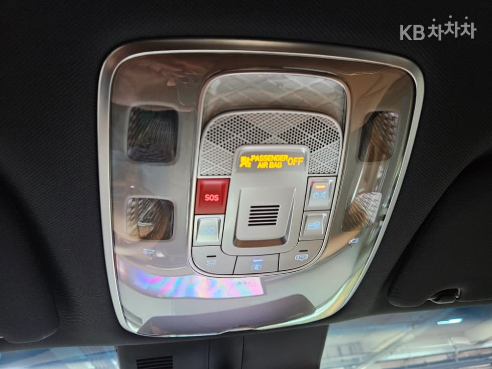 Дженезис GV70Бензин 2.5T 2WD - 10