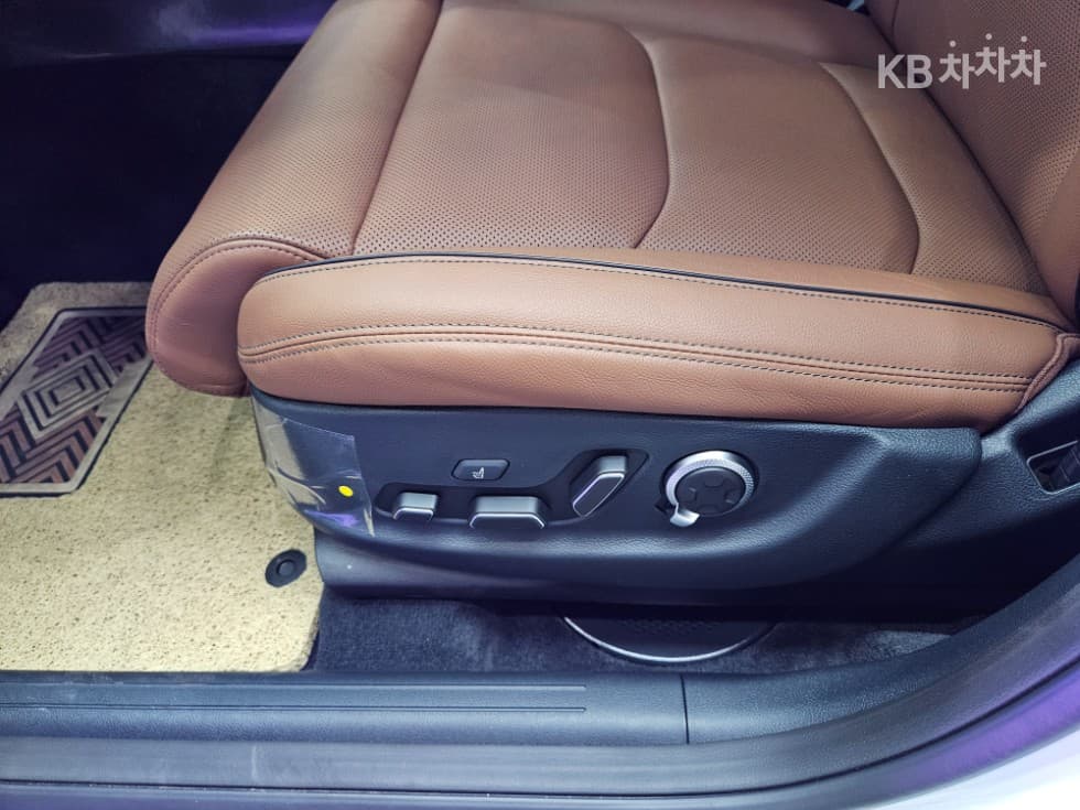 Дженезис GV70Бензин 2.5T 2WD - 16