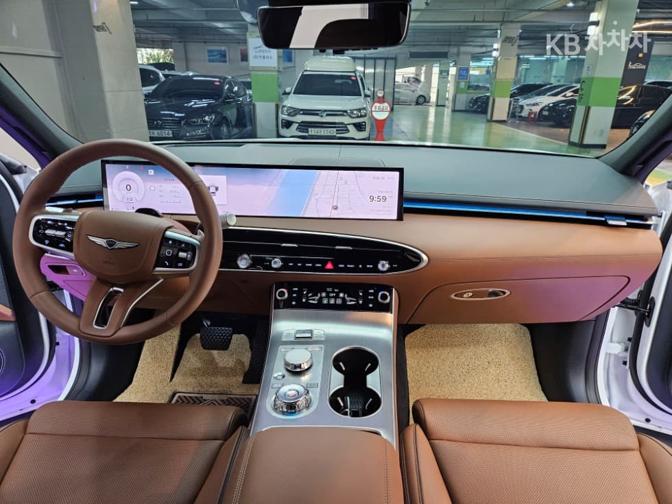 Дженезис GV70Бензин 2.5T 2WD - 20