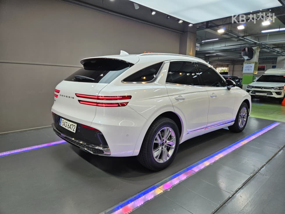 Дженезис GV70Бензин 2.5T 2WD - 29