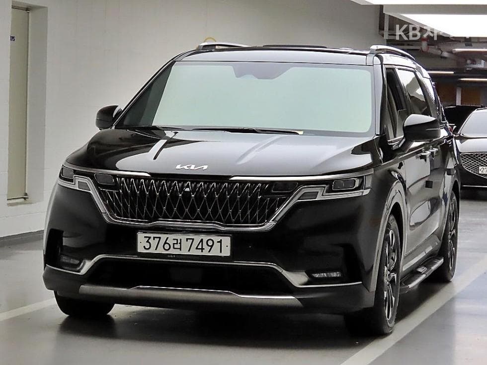 Киа Канивал 4-то поколениеD2.2 9-местен Signature - 2