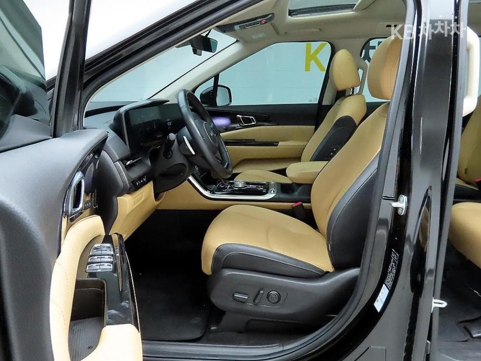 Киа Канивал 4-то поколениеD2.2 9-местен Signature - 13