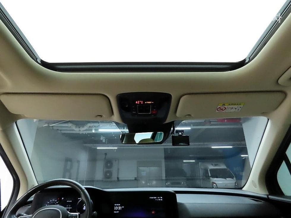 Киа Канивал 4-то поколениеD2.2 9-местен Signature - 16