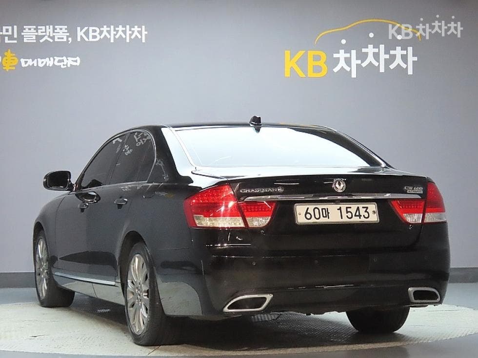 KG Mobility New체어맨WCW600 4TRONIC Luxury - 4