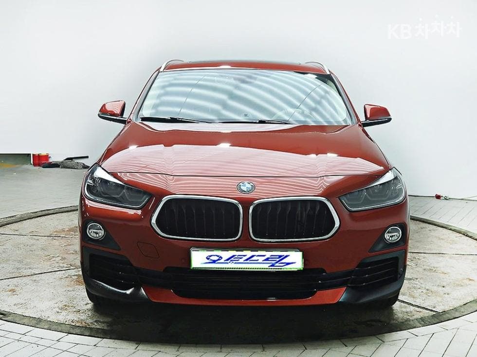 BMW X2 (F39) xDrive 18d Advantage - Image 1