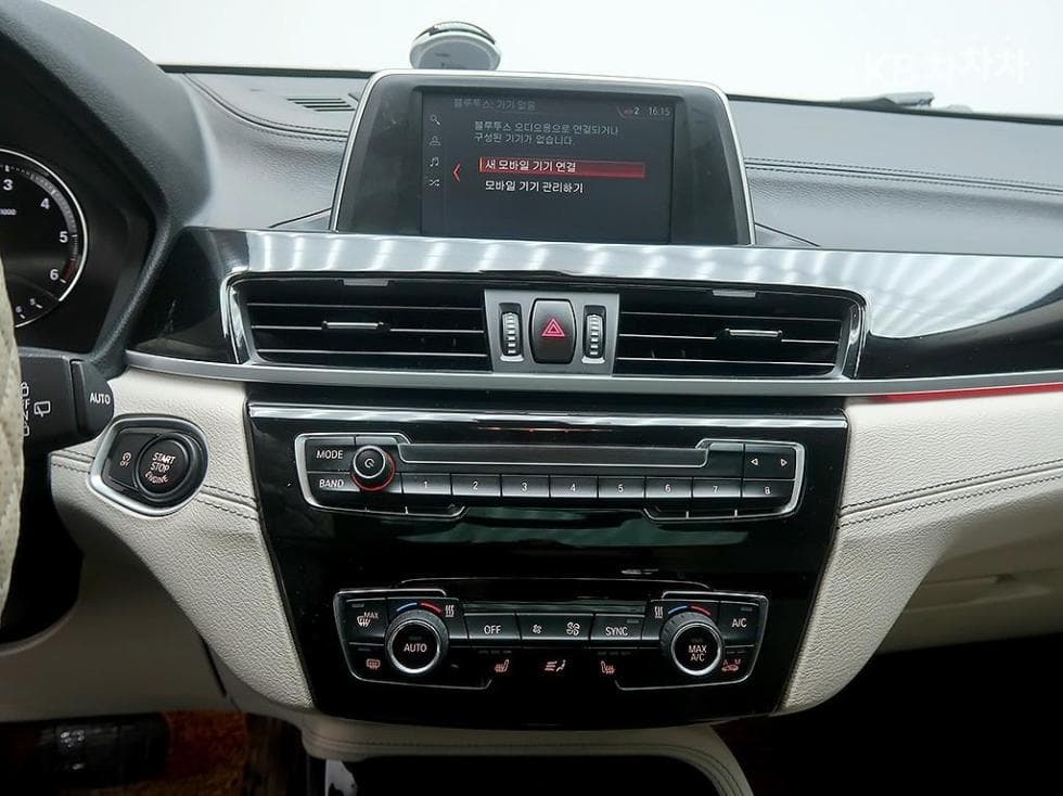 BMW X2 (F39)xDrive 18d Advantage - 9