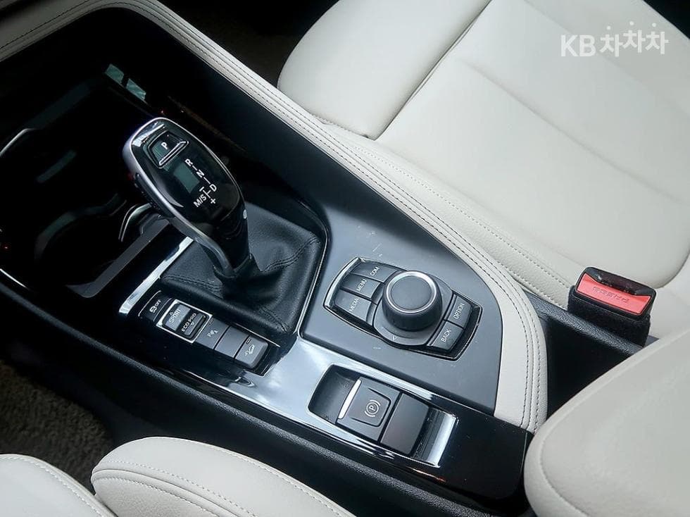 BMW X2 (F39)xDrive 18d Advantage - 10