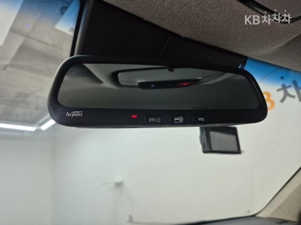 Hyundai Palisade3.8 Gasoline 8-seater AWD Prestige - 17