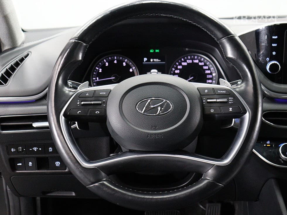 Хюндай Соната (DN8)2.0 Premium Plus - 16