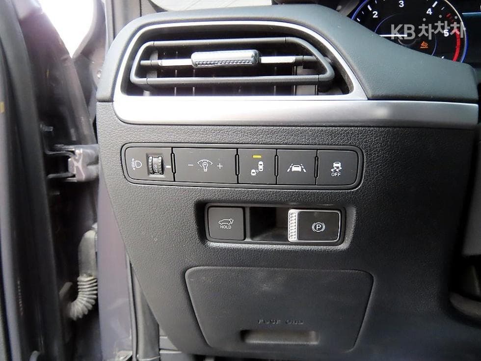 Хюндай Palisade2.2 Дизел 7-местен (Лимузин) Престиж - 13