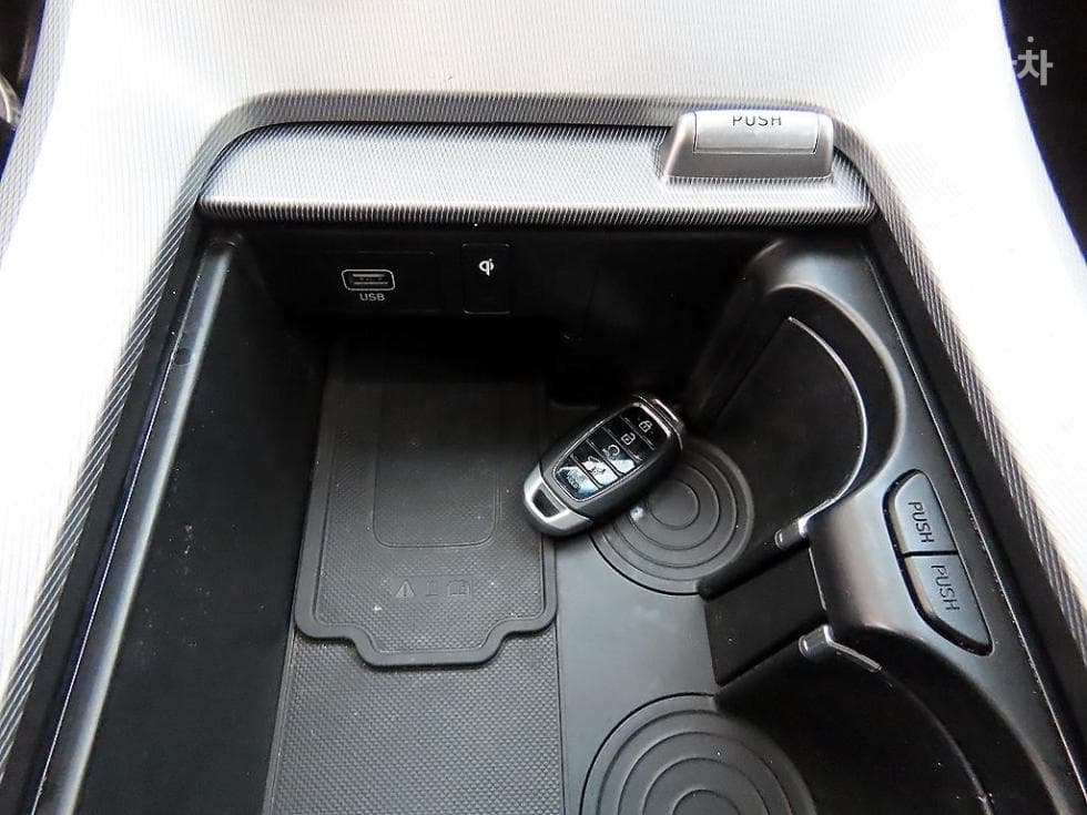 Хюндай Palisade2.2 Дизел 7-местен (Лимузин) Престиж - 15