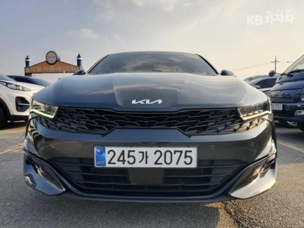 Киа K5 3-토 поколение 2.0 Бензин Престиж - Image 1