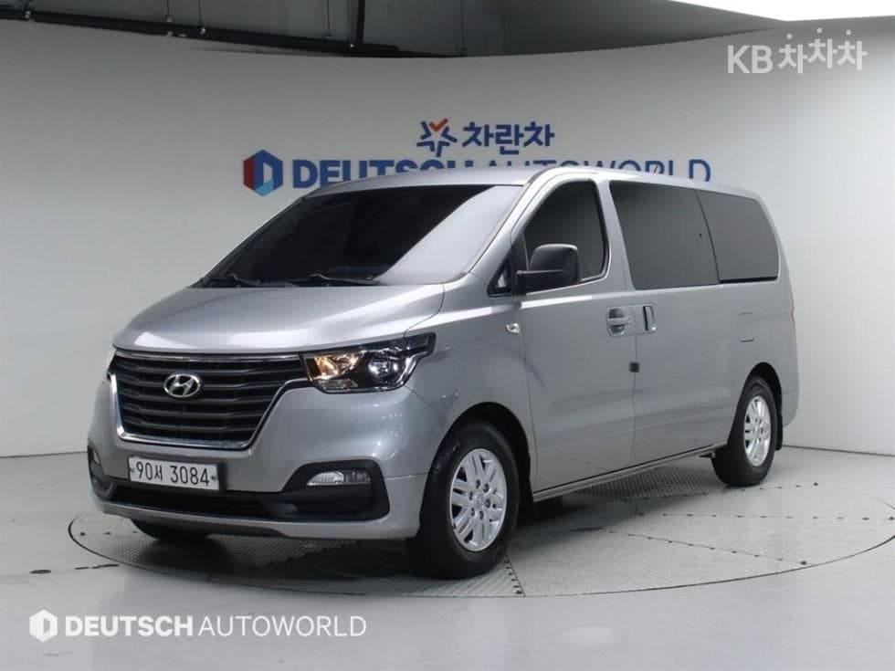 Хюндай The New (фейслифт) 그랜드 Star렉스 Ван 5-местен Смарт - Image 1