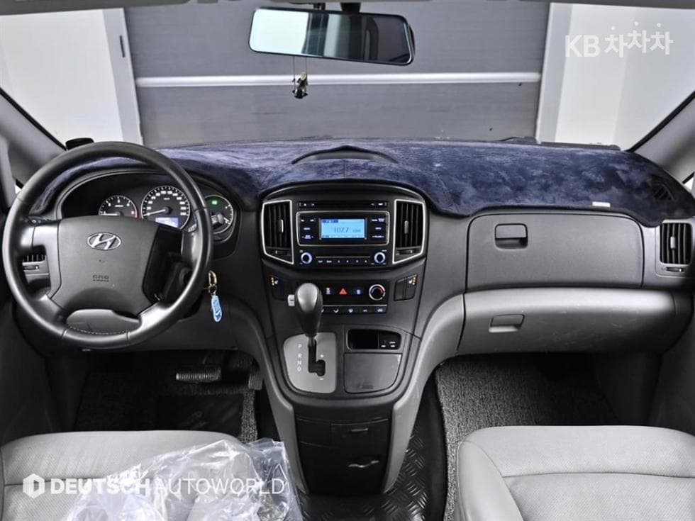 Хюндай The New (фейслифт) 그랜드 Star렉스Ван 5-местен Смарт - 7