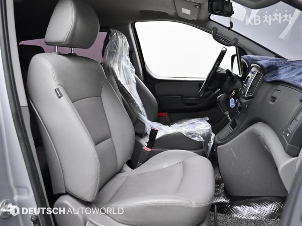 Хюндай The New (фейслифт) 그랜드 Star렉스Ван 5-местен Смарт - 10