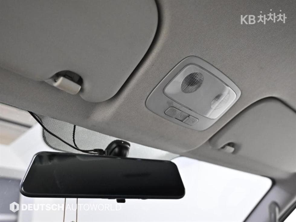 Хюндай The New (фейслифт) 그랜드 Star렉스Ван 5-местен Смарт - 19