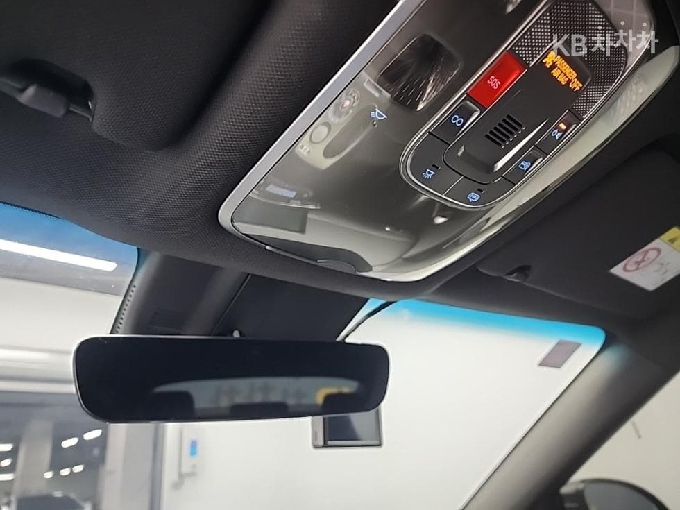 Дженезис GV60Стандартен 2WD Стандартен - 19