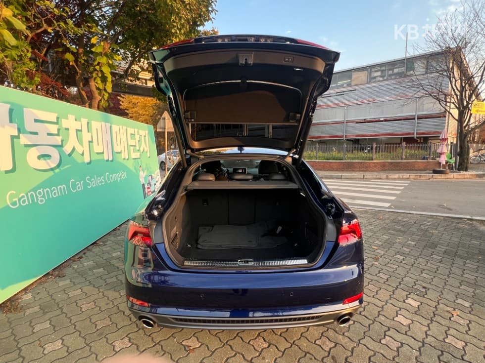 Ауди NEW A545 TFSI 콰트로 스포트백 Premium - 7