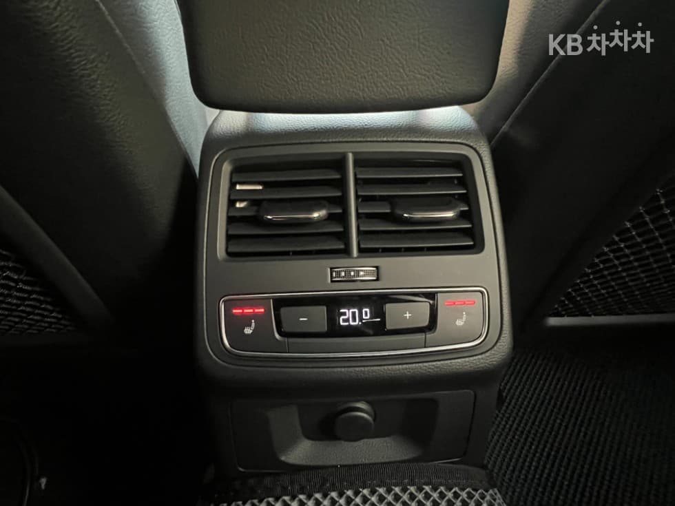 Ауди NEW A545 TFSI 콰트로 스포트백 Premium - 12
