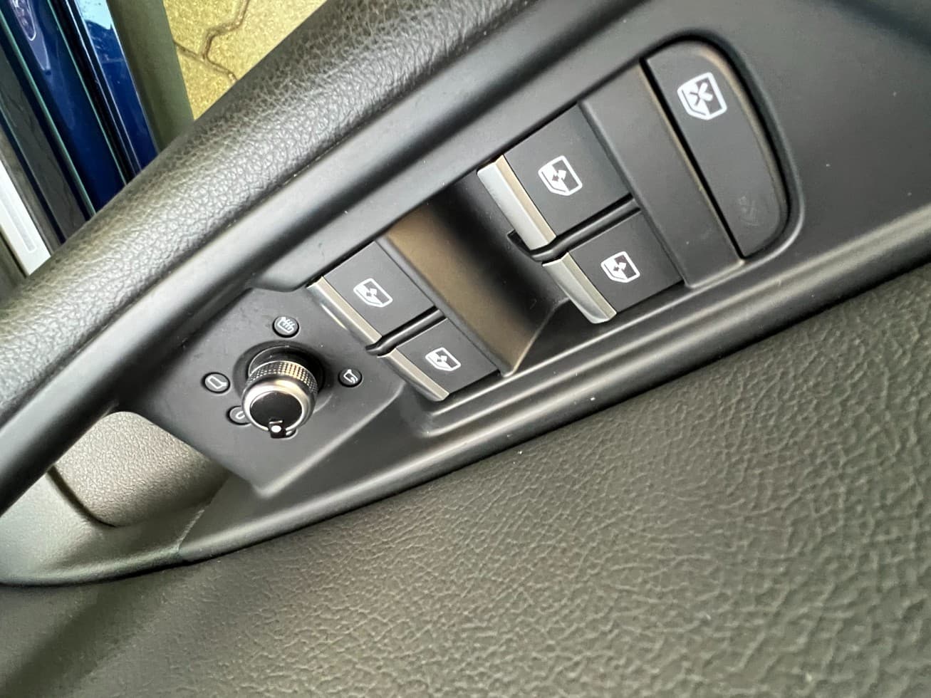 Ауди NEW A545 TFSI 콰트로 스포트백 Premium - 15