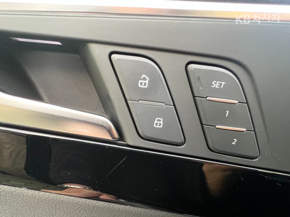 Ауди NEW A545 TFSI 콰트로 스포트백 Premium - 16