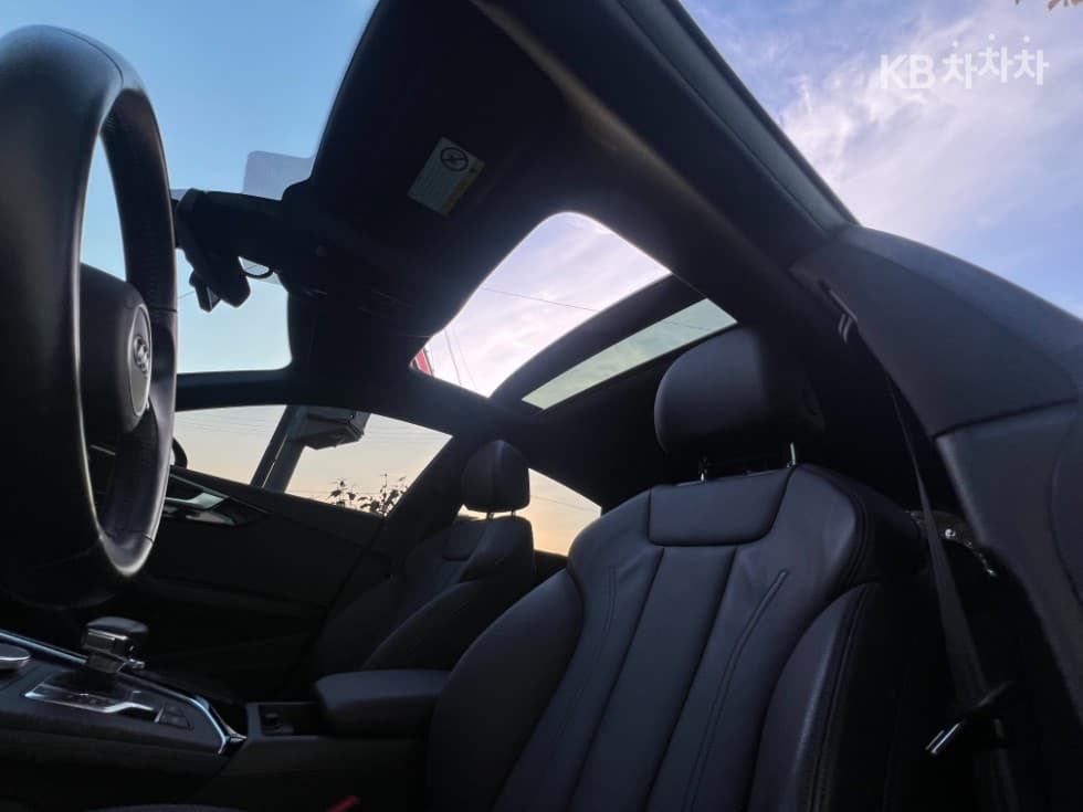 Ауди NEW A545 TFSI 콰트로 스포트백 Premium - 25