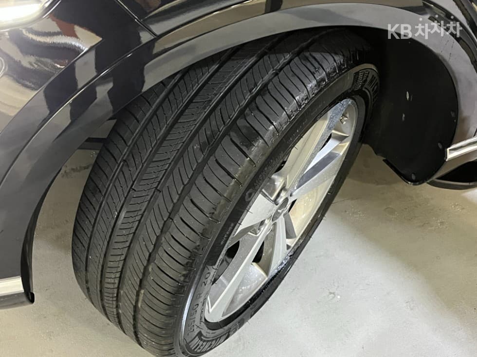 Дженезис GV802.5 Турбо Бензин AWD - 19