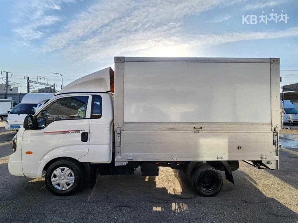 Kia The New (facelift) Bongo 3 (light truck)Wing Body 1 Ton Manual식 King Cab Extra Long L - 5