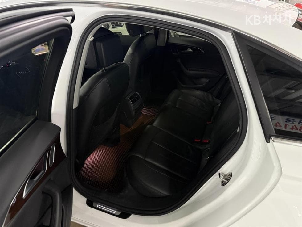 Ауди NEW A645 Турбо Дизел Инжекция 콰트로 LED C7 - 12