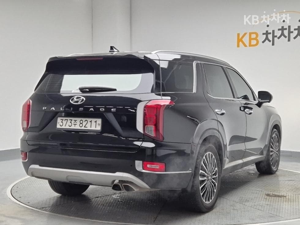 Хюндай Palisade3.8 Бензин 7-местен (Лимузин) Престиж - 3