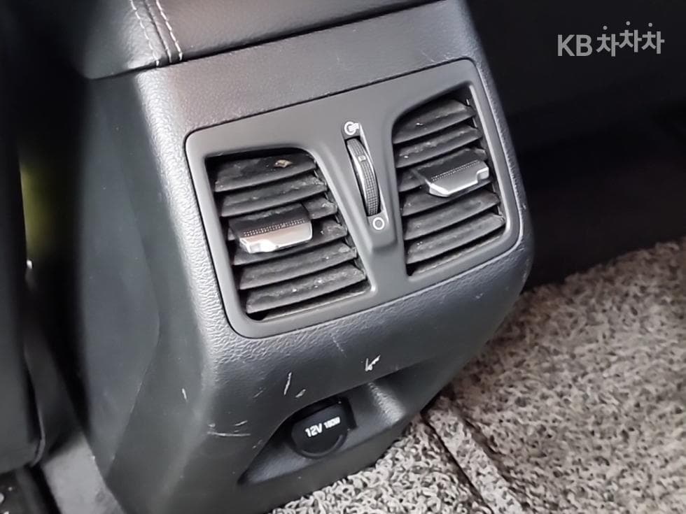 Хюндай Соната New Rise2.0 LPi Рент-а-кар Стил - 13