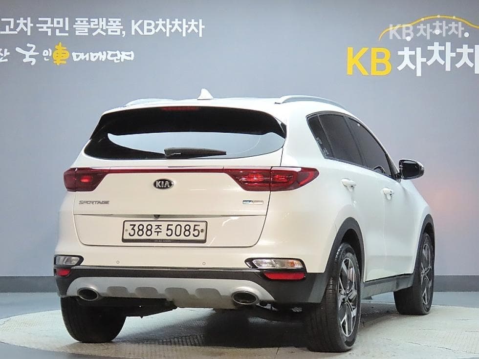 Киа Sportage 더 볼드2.0 Дизел 2WD Престиж - 2